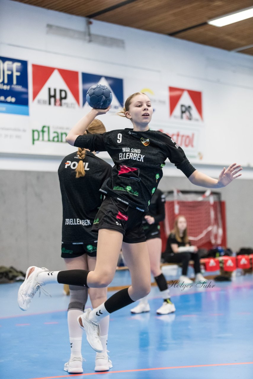Bild 205 - wBJ TSV Ellerbek - TSV Uetersen : Ergebnis: 15:10